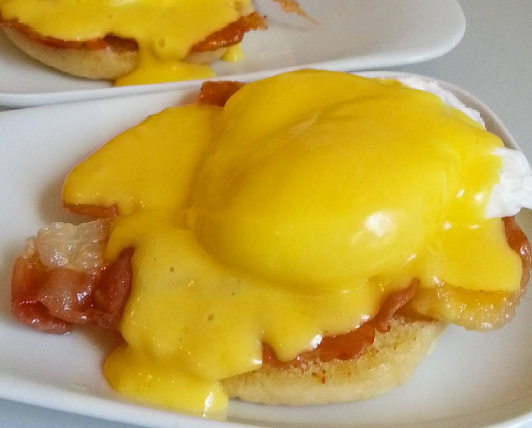 Uova alla Benedict