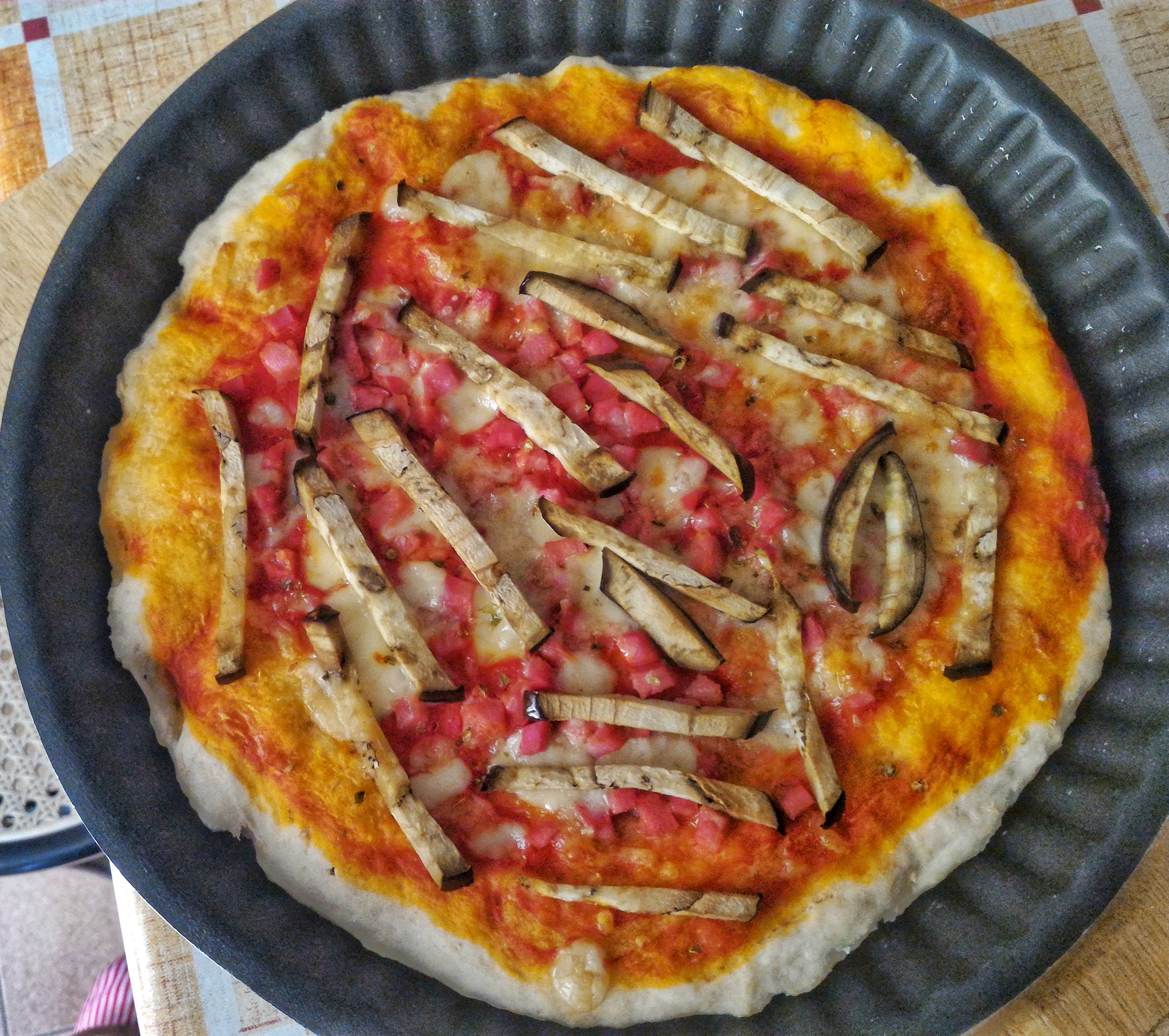 Focaccia con melanzane e cotto senza lievitazione